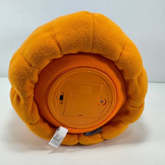 Hallmark Peek-A-Boo Black Cat Singing Stuffed Animal With Motion - Picture 7 of 8